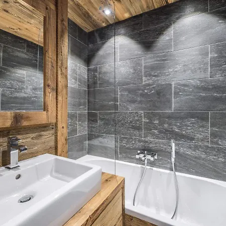 Superbe Duplex A Pour 7 Pers., Parking - Fr-1-453-25 * Megève